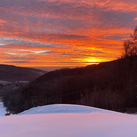Penzion A Apartmany Skipark Hrabesice Krasne Екстер'єр фото
