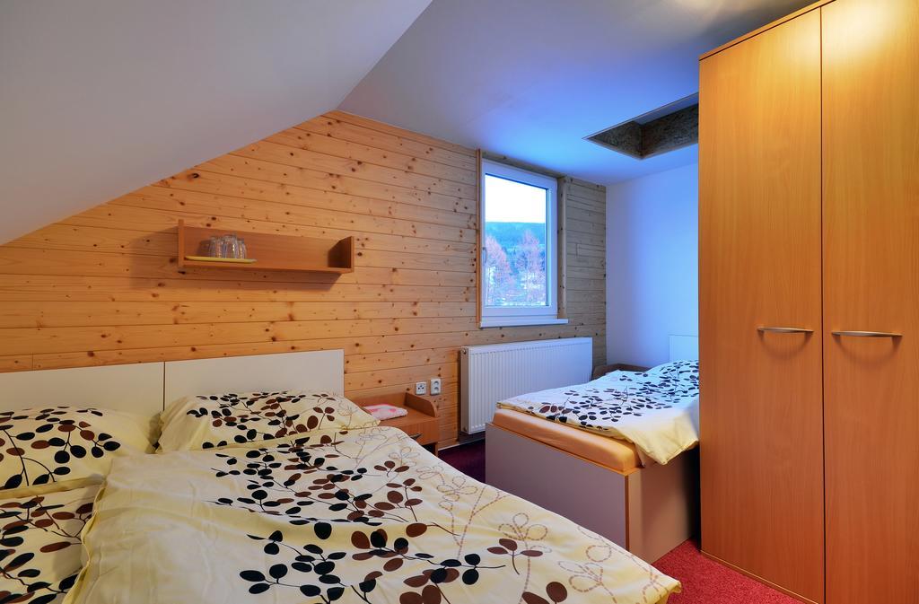 Penzion A Apartmany Skipark Hrabesice Krasne Екстер'єр фото