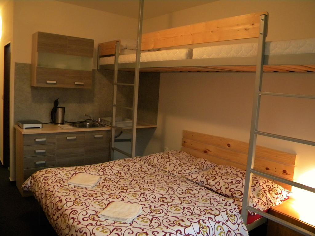 Penzion A Apartmany Skipark Hrabesice Krasne Екстер'єр фото